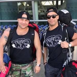 Meet your Posher, Azza